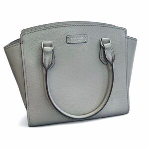 Kate Spade Jeanne Small purse in light gray pebbled leather